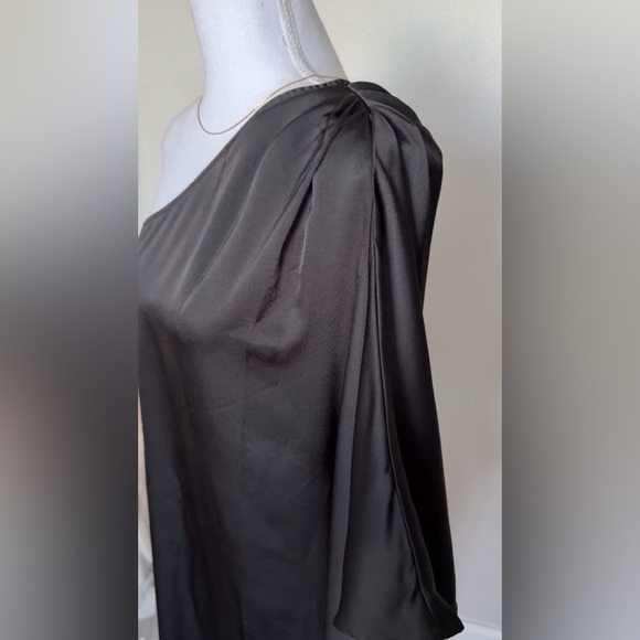 NWT Dress Day - Elegant Black One-Shoulder Dress - Picture 3 of 15